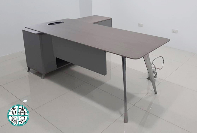 主管桌∣辦公桌,辦公椅,OA屏風,辦公室隔間,奇鑫辦公家具