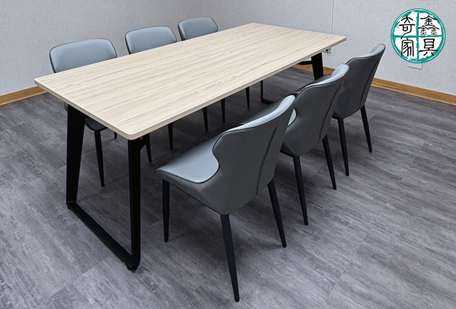 會議桌∣辦公桌,辦公椅,OA屏風,辦公室隔間,奇鑫辦公家具